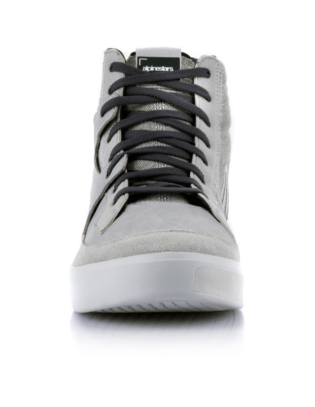 Chuassures Alpinetsras x Diesel Akio