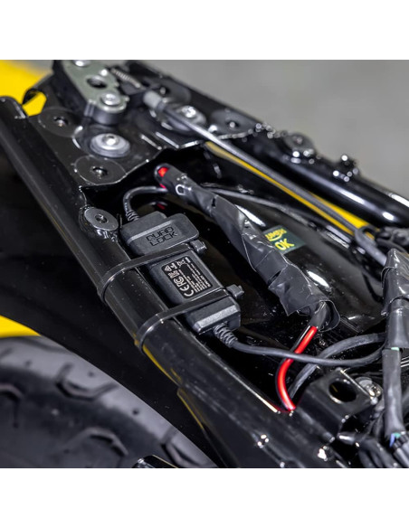 Adaptateur intelligent Quad-Lock Etanche 12V vers USB